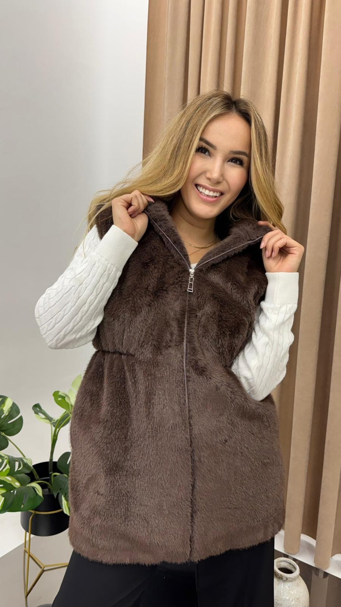 PELUŞ KAPŞONLU YELEK