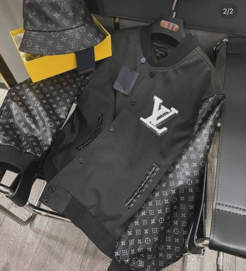 Kaşe Baskılı Ceket